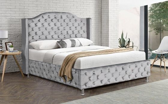 Disesuaikan Ukuran Raja Berlapis Platform Tempat Tidur Kain Beludru Tombol Headboard Tinggi Berumbai
