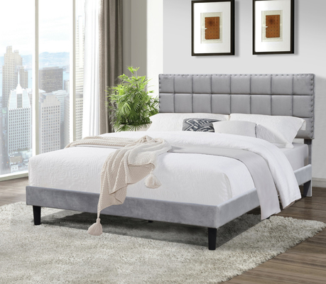 Satu Paket Karton Tufted Frame Headboard Ukuran Ratu