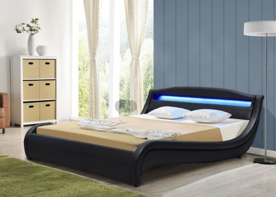 ROSH LED Tempat Tidur Berlapis Kayu Lapis Hitam Kulit Imitasi Ukuran Raja Bingkai Tempat Tidur Kayu Modern Rendah