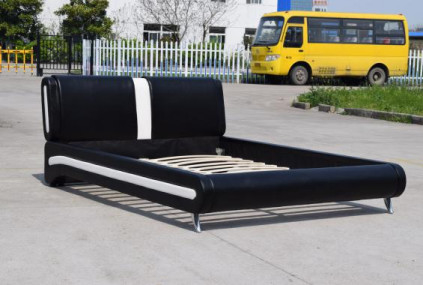 Tempat Tidur Kulit Imitasi Bendwood OED OMD Black Upholstered Double Bed Frame