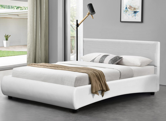 Tempat Tidur Berlapis Kulit Imitasi Putih Desain Modern Dengan Headboard LED