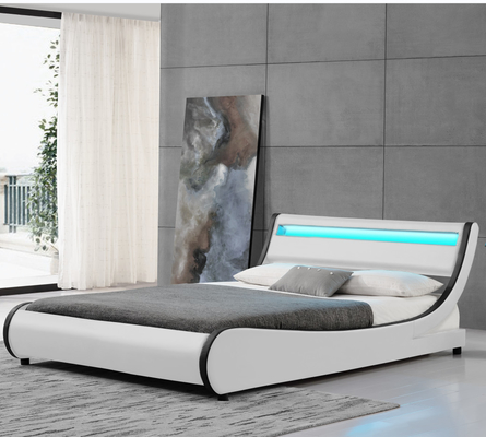 Bingkai Tempat Tidur Platform Berlapis Kulit Imitasi Ukuran Queen Dengan Headboard Melengkung