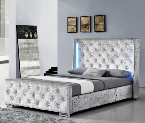 Tempat Tidur Berlapis Ganda Modern Menghancurkan Tempat Tidur Platform Berlapis Beludru Perak