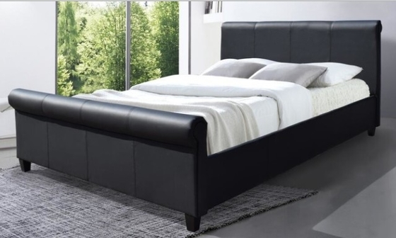 Tempat Tidur Berlapis Kulit Imitasi Hitam DENGAN BSCI