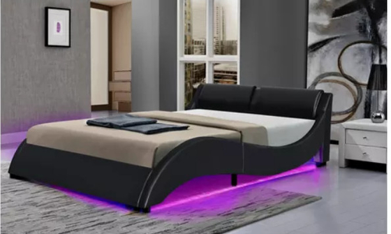 Kerangka tempat tidur platform berlapis dengan pencahayaan led, desain kurva
