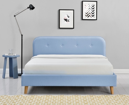 Tempat Tidur Berlapis Kayu Kaki Anak