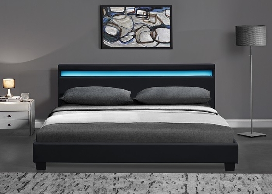 Tempat Tidur Ukuran Queen Kulit Imitasi Berlapis Mewah Dengan Lampu Led Sertifikasi EN1725 BSCI
