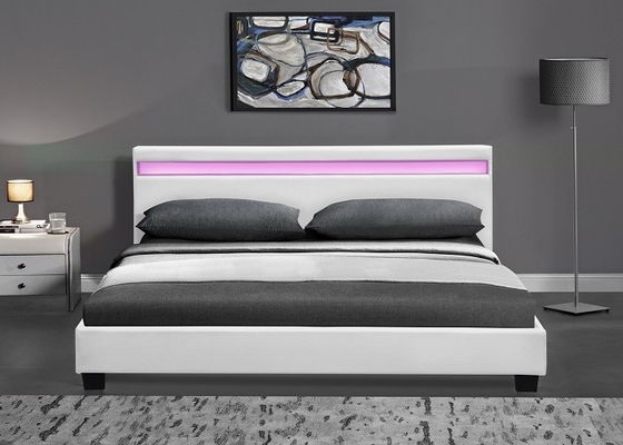 Tempat Tidur Ukuran Queen Kulit Imitasi Berlapis Mewah Dengan Lampu Led Sertifikasi EN1725 BSCI