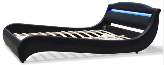 ROSH LED Tempat Tidur Berlapis Kayu Lapis Hitam Kulit Imitasi Ukuran Raja Bingkai Tempat Tidur Kayu Modern Rendah