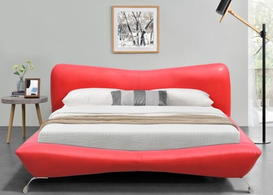 Rangka Tempat Tidur Kulit Imitasi Merah Mewah Kayu Lapis King Ukuran 84cm