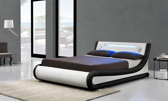 Rangka Tempat Tidur Berlapis LED Platform Dengan Speaker Bluetooth PU Hitam Putih