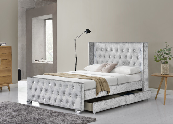 Wing Back Ottoman Tufted Storage Bed King Size Kayu Sliver Abu-abu Hancur Beludru Dengan Headboard